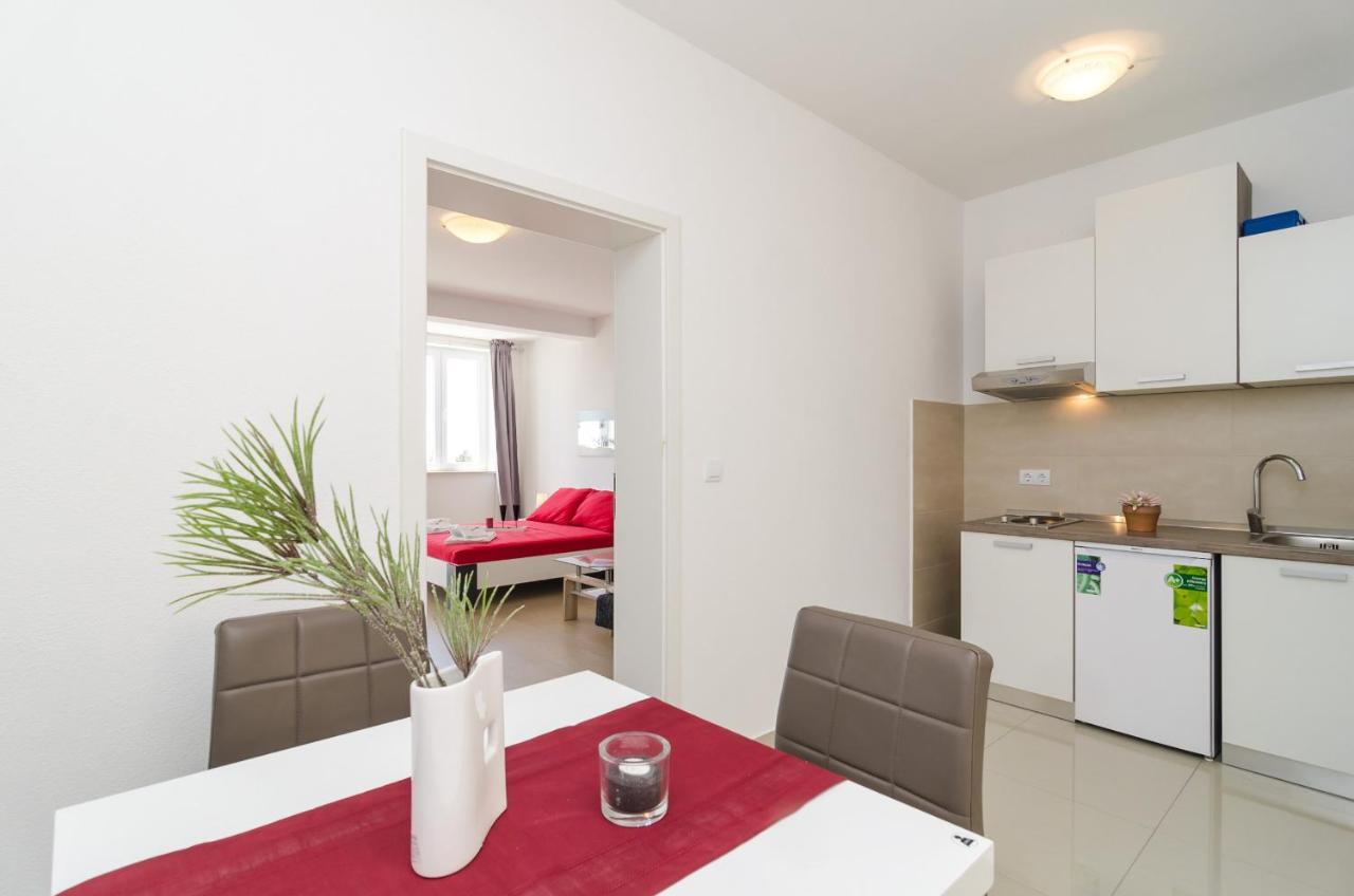 Apartments Villa Silvana Млини Екстер'єр фото